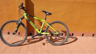 Bicicleta de Montaña B'TWIN Verde