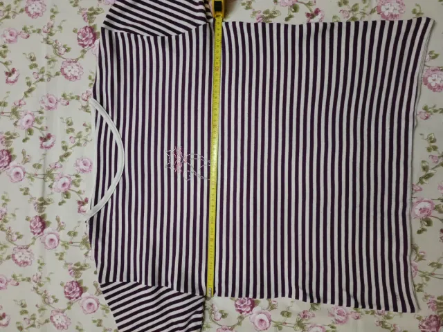 Camiseta rayas gato pedrería