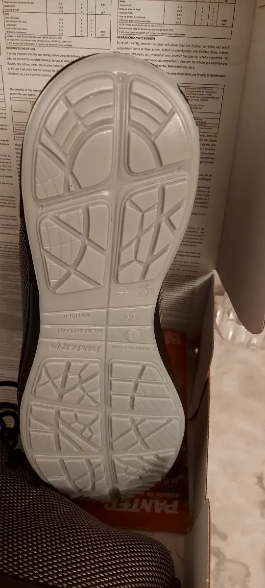 Zapatos de seguridad PANTER negros y grises