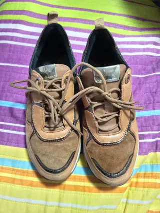 Zapatillas Stonefly Marrón y Dorado