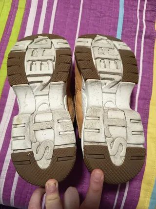 Zapatillas Stonefly Marrón y Dorado