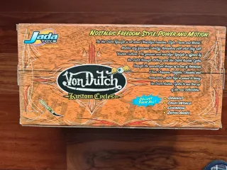 Moto a escala Von Dutch Naranja