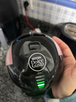 Cafetera Dolce Gusto NESCAFÉ. Edición especial.