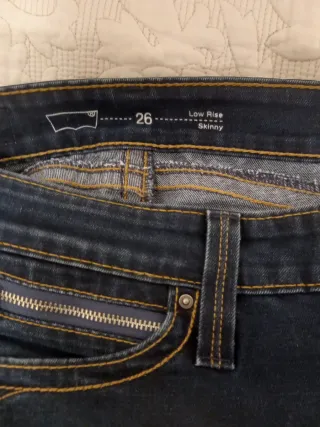 Pantalón vaquero Levi's Skinny Low Rise