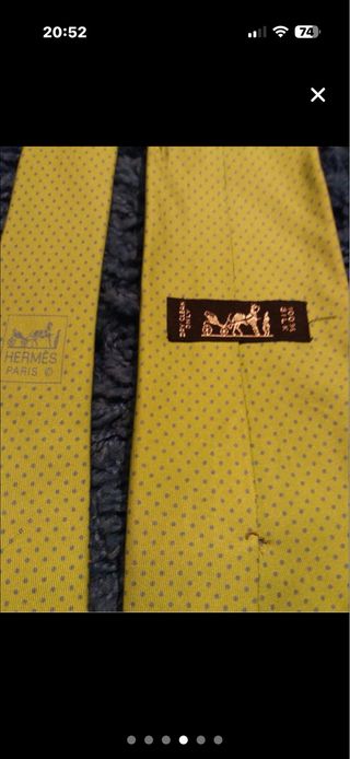 Corbata Hermes verde con Lunares azules