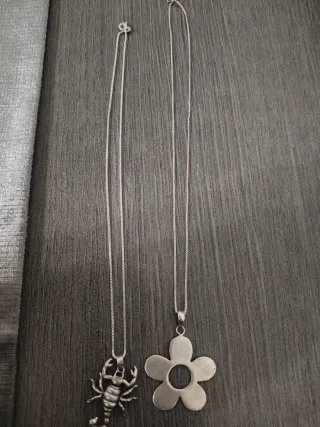 Cadenas con colgantes de plata