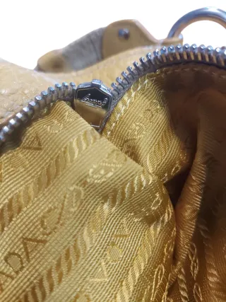 Borsa Prada Gialla Pelle Martellata