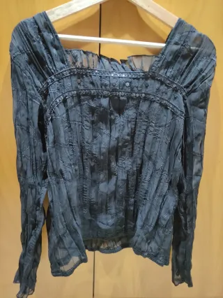 Blusa fiesta negra