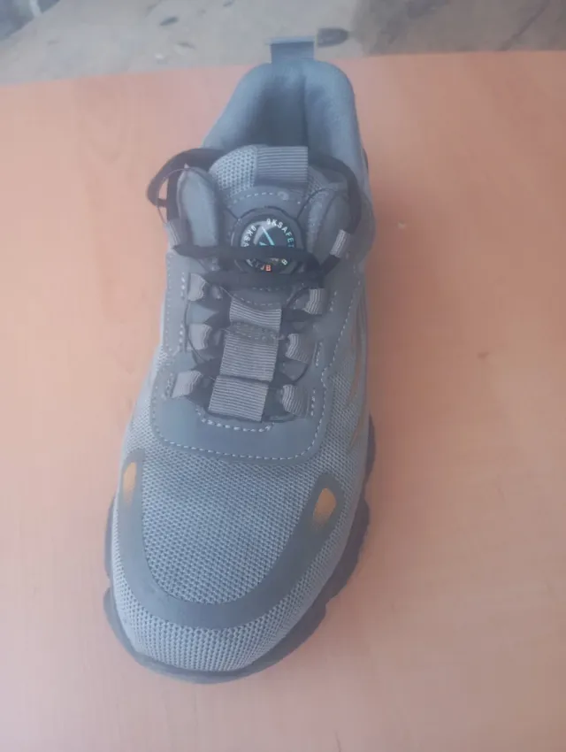 Zapatos de seguridad grises