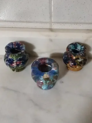 Tre anforette decorative