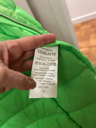 Plumas sintético verde talla 38