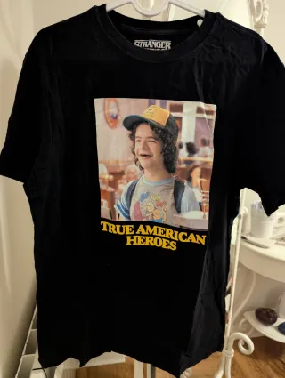 Camiseta Stranger Things Dustin