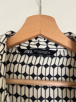 Camisa Zara Estampada Talla M