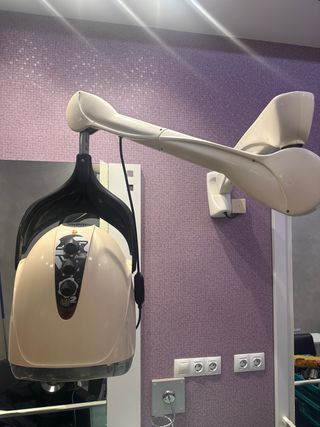 Secador de casco para pared