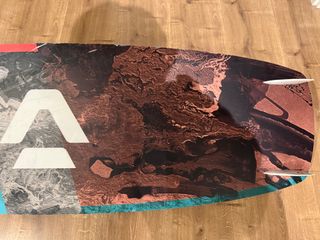 Tabla Kitesurf DUOTONE Gonzalez 2023