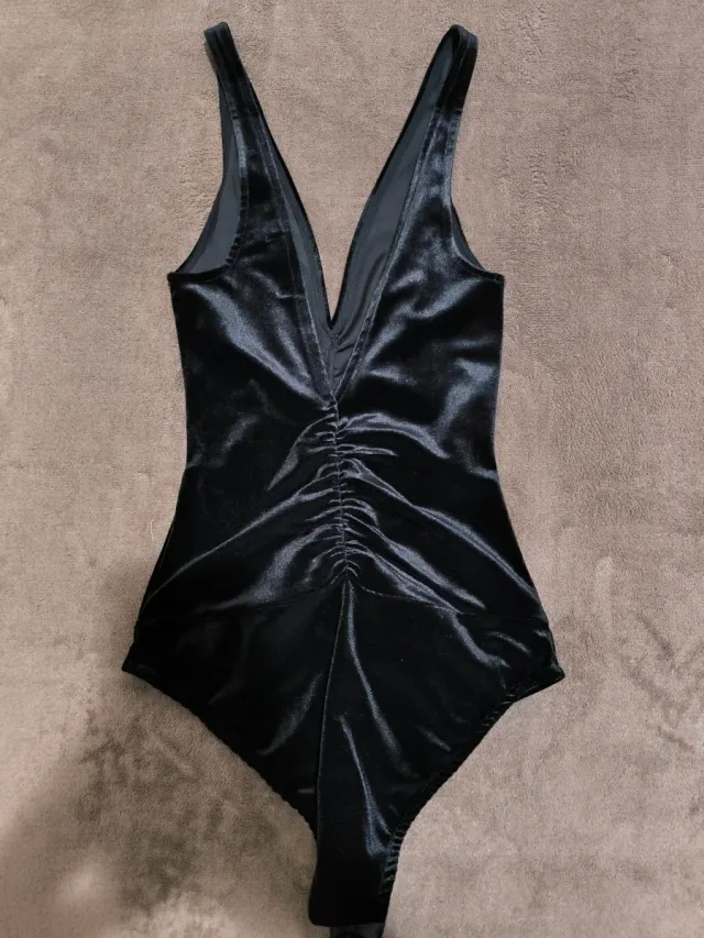 Body terciopelo Bershka