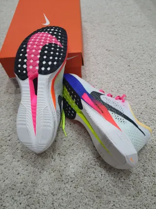Nike ZoomX Vaporfly Next% 3 Talla 40.5