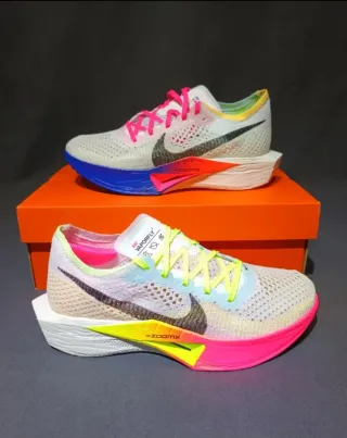 Nike ZoomX Vaporfly Next% 3 Talla 40.5