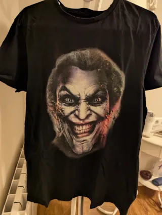 Camiseta Joker Hombre Negra