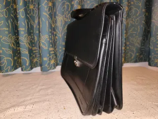 Maletín Piel Louis Kaiser Negro