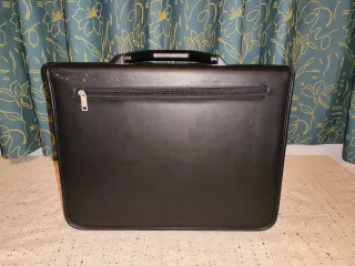 Maletín Piel Louis Kaiser Negro