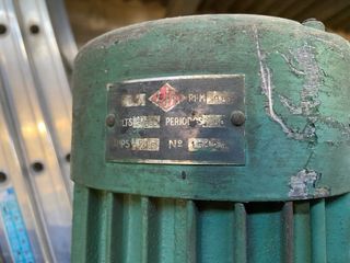 Taladro de pie industrial