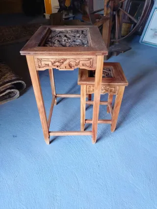 Antiguas mesas nido talladas diseño oriental