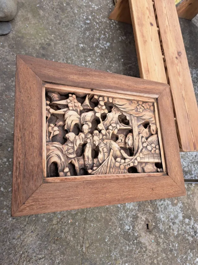 Antiguas mesas nido talladas diseño oriental