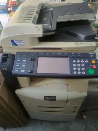 Kyocera KM-3050 Impresora, Fotocopiadora B/N.