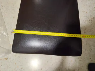 Silla de comedor de piel marrón