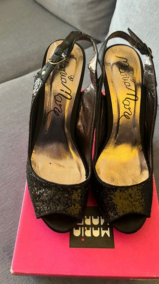 Sandalias María Mare Tacon Brillantes Negro