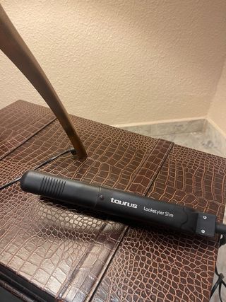 Plancha de pelo Taurus Lookstyler Slim