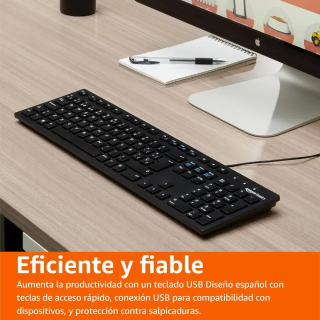 Tastiera con cavo USB Amazon Basics, base sottile, layout spagnolo, nero opaco