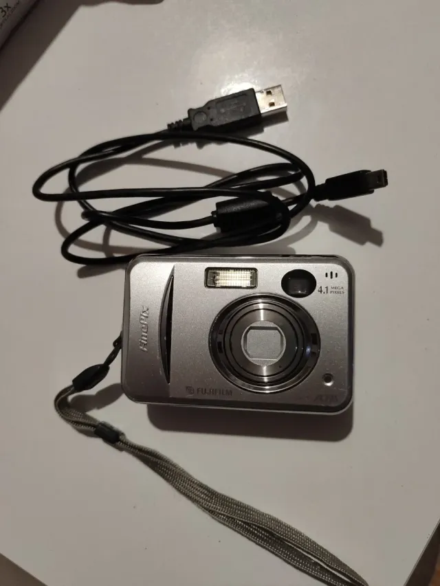 Fotocamera Fujifilm FinePix A345 Argento