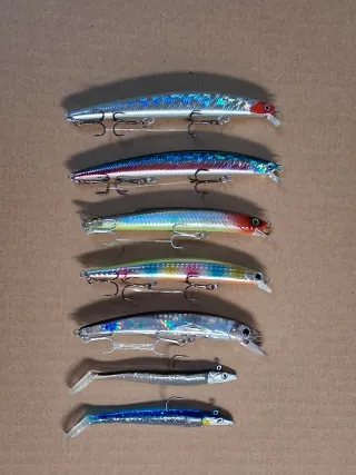 Lote de señuelos de pesca variados