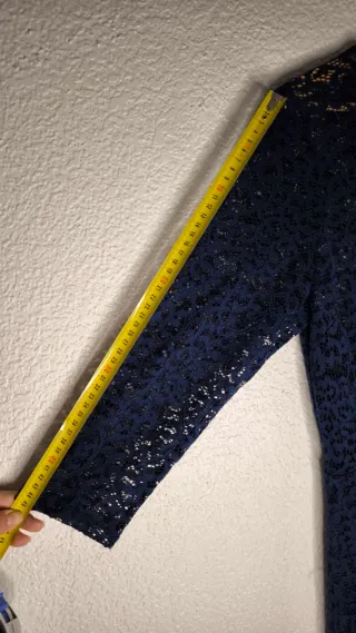 Vestido azul de encaje