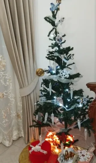 Albero di Natale artificiale