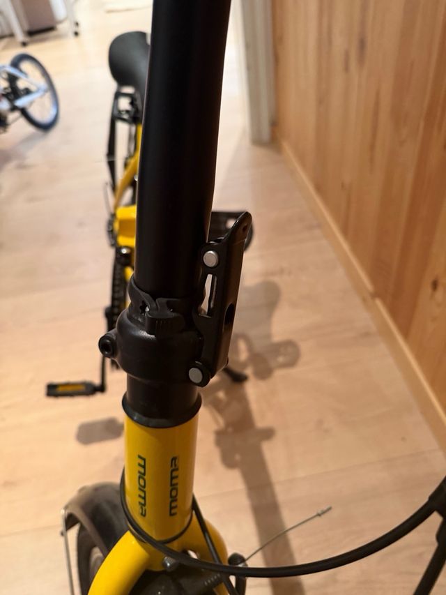 Bicicleta pieghevole Moma gialla