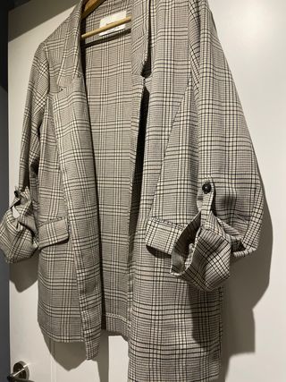 Americana cuadros Stradivarius