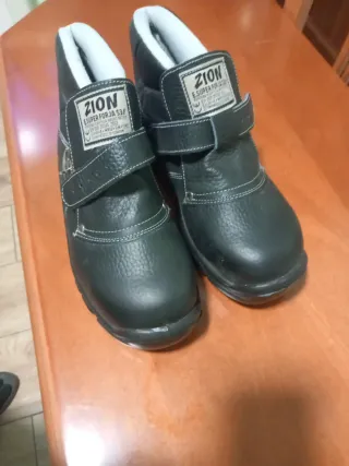 Zapatos de obra ZION negros