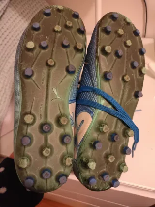 Botas de fútbol Puma niño Talla 33