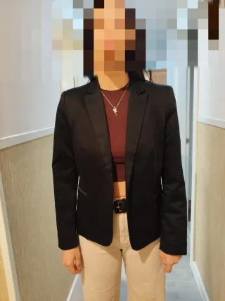 Americana negra clásica Talla 40