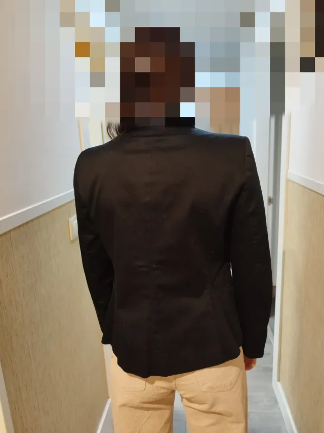 Americana negra clásica Talla 40