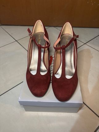 Scarpe rosse scamosciate |n. 40