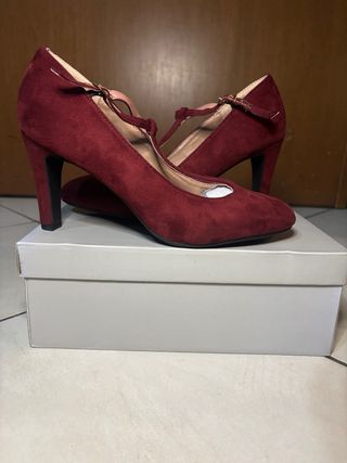 Scarpe rosse scamosciate |n. 40