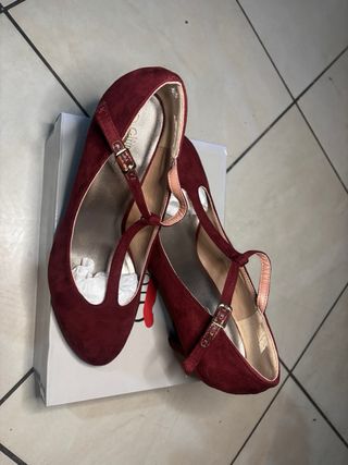 Scarpe rosse scamosciate |n. 40