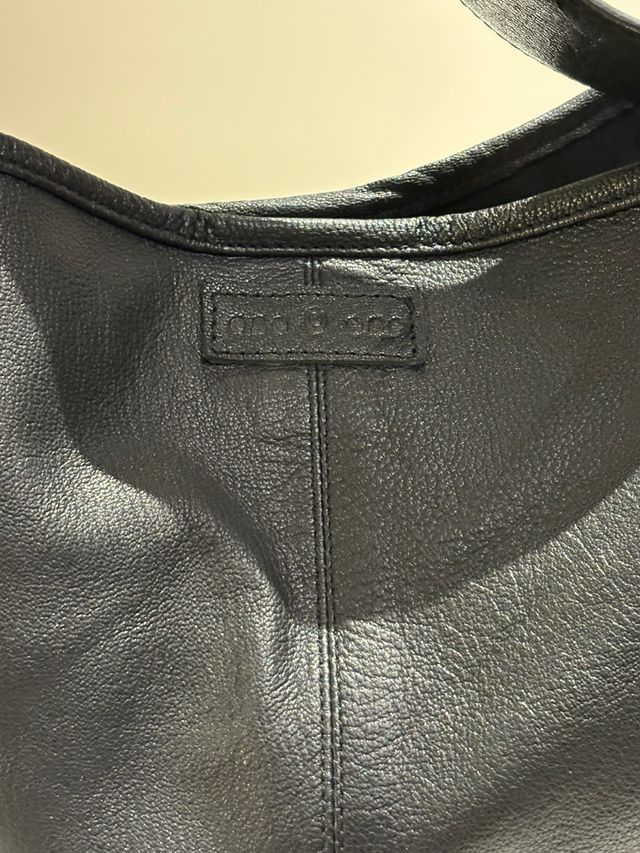 Bolso de piel Eseoese negro 100% piel cabra