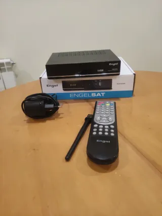 Decodificador Engel RS8100 HD