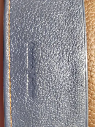 Tarjetero de piel multicolor