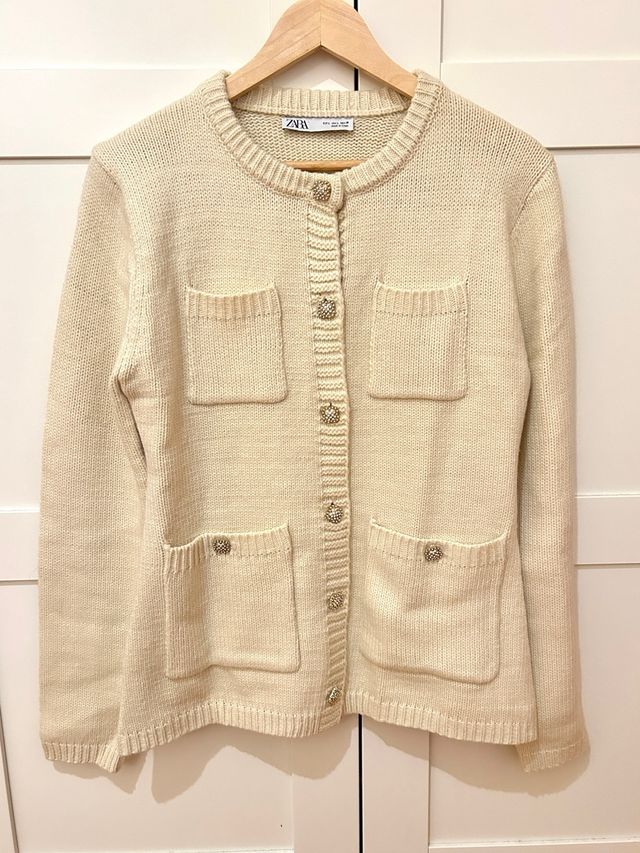 Jersey Zara Beige con Botones Joya